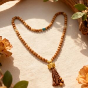 D219 Peach Wood Soul Necklace(Random style)